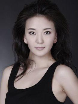 网红 何苗,网红界的璀璨新星，魅力四射的时尚达人