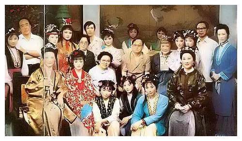 八七版红楼梦演员聚会,共忆经典时光